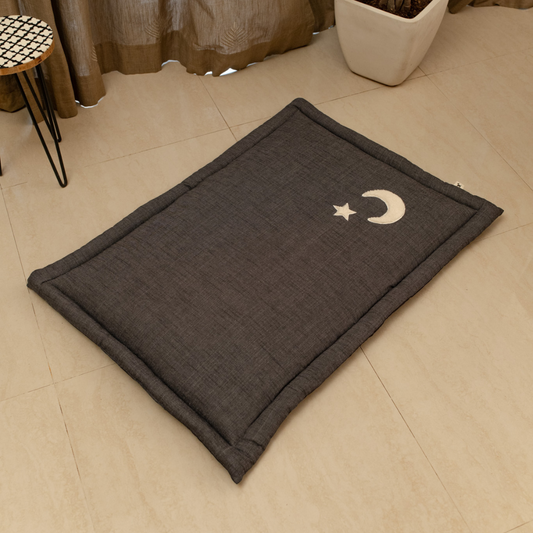 PoochMate OAK BOHO Charcoal Linen Mat : Moon Star